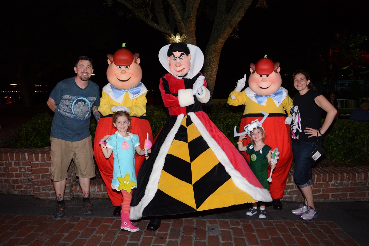 All The 2017 Mickey’s Not So Scary Halloween Party Character Meet & Greets MNSSHP Queen of Hearts Tweedle Dee and Dum