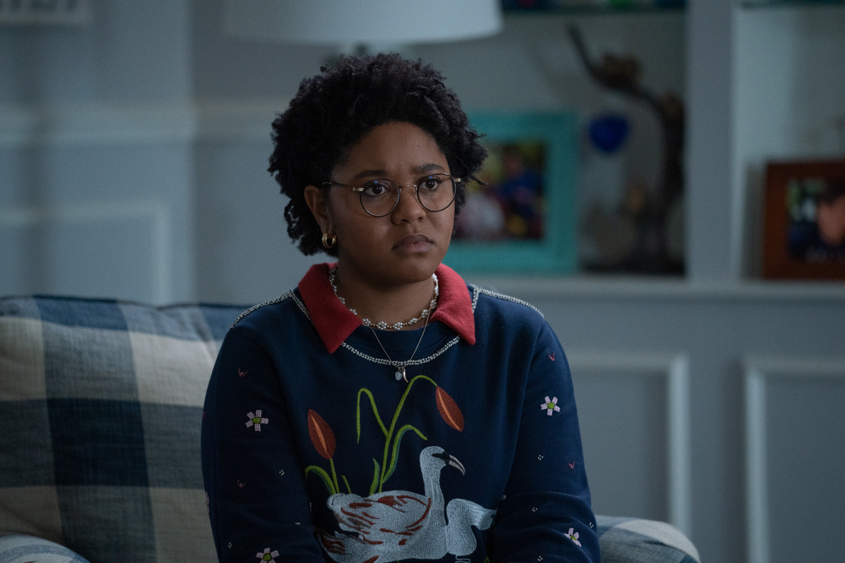 Did Stargirl Just Use Blackness as a One-Off Plot Device? Summer School: Chapter Seven