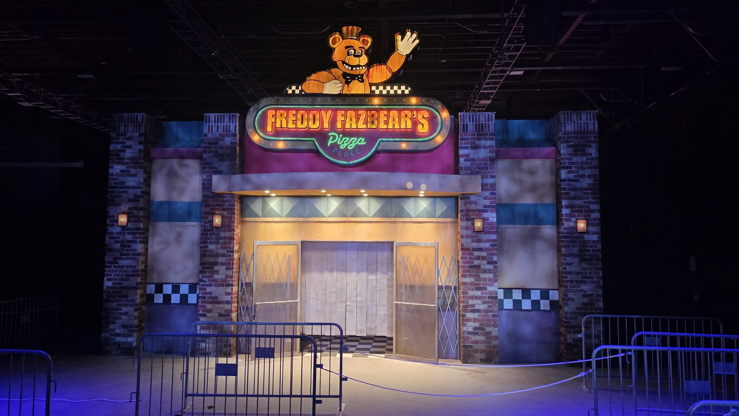 Five Nights At Freddy’s Comes To Life At Universal’s Halloween Horror Nights Five Nights At Freddy's Comes To Life At Universal Halloween Horror Nights